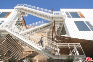 , 935 San Vicente blvd, West Hollywood , CA 90069 - 24