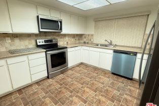 , 38916 Paseo De Oro, Murrieta, CA 92563 - 3