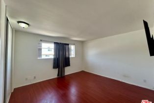 Condominium, 18555 Collins st, Tarzana, CA 91356 - 12