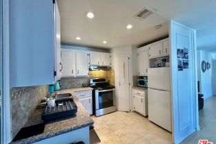 Condominium, 18555 Collins st, Tarzana, CA 91356 - 4