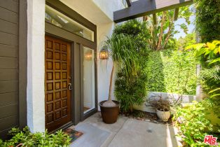 , 1571 Palisades dr, Pacific Palisades, CA 90272 - 3