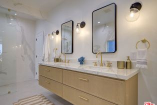 Single Family Residence, 209 19th st, Manhattan Beach, CA 90266 - 24