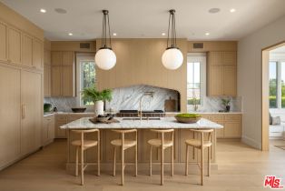 Single Family Residence, 1682 San Onofre dr, Pacific Palisades, CA 90272 - 2