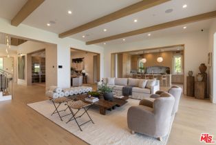 Single Family Residence, 1682 San Onofre dr, Pacific Palisades, CA 90272 - 11