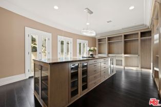 Single Family Residence, 1350 Benedict Canyon dr, Beverly Hills, CA 90210 - 11