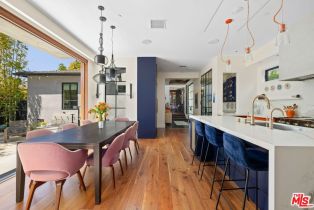 Single Family Residence, 2402 11th st, Santa Monica, CA 90405 - 7