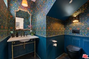 Single Family Residence, 2402 11th st, Santa Monica, CA 90405 - 11