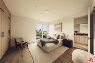 Single Family Residence, 2114 Pier ave, Santa Monica, CA 90405 - 37