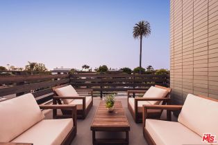 Single Family Residence, 2114 Pier ave, Santa Monica, CA 90405 - 34