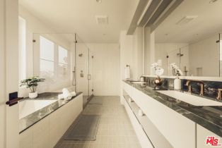 Single Family Residence, 2114 Pier ave, Santa Monica, CA 90405 - 28