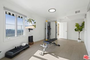 Single Family Residence, 3635 Fawndale pl, Sherman Oaks, CA 91403 - 32