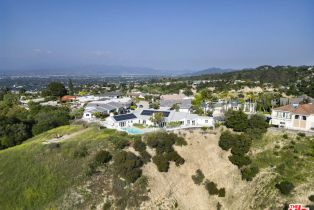 Single Family Residence, 3635 Fawndale pl, Sherman Oaks, CA 91403 - 2