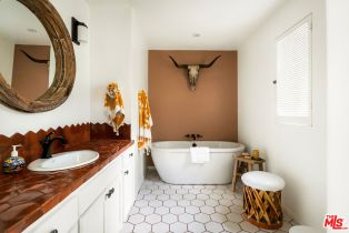 Single Family Residence, 1158 Woodland dr, Santa Paula, CA 93060 - 14