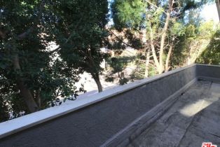 , 152 Sepulveda blvd, Westwood, CA 90049 - 8