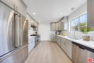 Single Family Residence, 2212 Midvale ave, Westwood, CA 90064 - 8