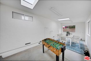 Single Family Residence, 2212 Midvale ave, Westwood, CA 90064 - 24