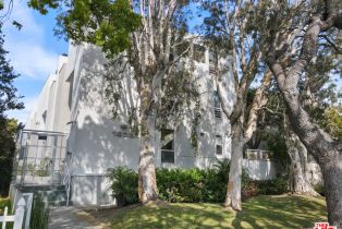 Condominium, 1533   18th St, Santa Monica, CA  Santa Monica, CA 90404