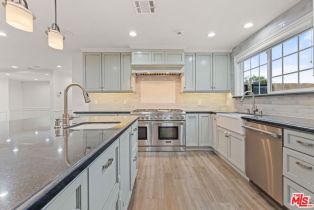 , 6311 Berquist ave, Woodland Hills, CA 91367 - 11