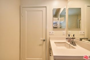 Condominium, 126 Novel, Irvine, CA 92618 - 16