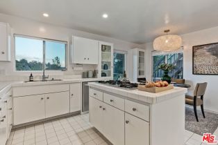 Single Family Residence, 9662 Highridge dr, Beverly Hills, CA 90210 - 8