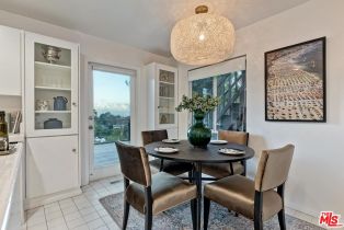 Single Family Residence, 9662 Highridge dr, Beverly Hills, CA 90210 - 9