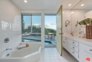 Single Family Residence, 9662 Highridge dr, Beverly Hills, CA 90210 - 12