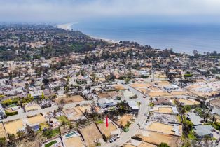 , 648 Jacon way, Pacific Palisades, CA 90272 - 4