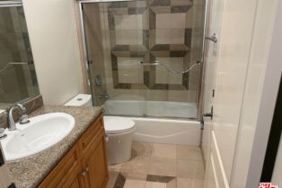 Single Family Residence, 24942 Vista Verenda, Woodland Hills, CA 91367 - 20