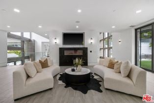 Single Family Residence, 4230 Valley Meadow rd, Encino, CA 91436 - 8