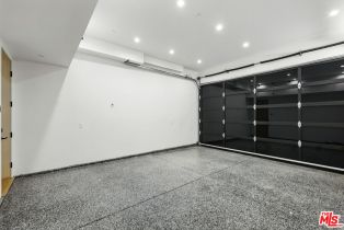 Single Family Residence, 4532 Calhoun ave, Sherman Oaks, CA 91423 - 24