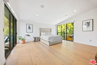 Single Family Residence, 2294 Gloaming way, Beverly Hills, CA 90210 - 11