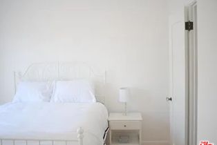 , 944 12th st, Santa Monica, CA 90403 - 8