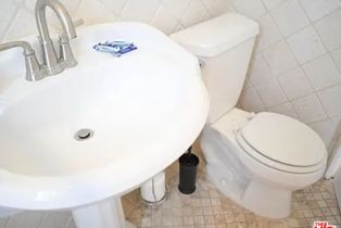 , 944 12th st, Santa Monica, CA 90403 - 9