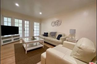 , 1027 20th st, Santa Monica, CA 90403 - 2