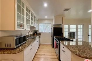 , 1027 20th st, Santa Monica, CA 90403 - 5