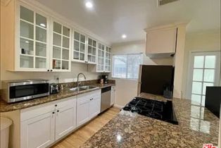 , 1027 20th st, Santa Monica, CA 90403 - 6