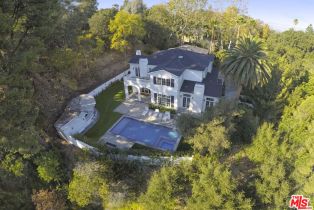 Single Family Residence, 3815 Valley Meadow rd, Encino, CA 91436 - 3