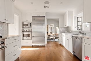 Single Family Residence, 12417 Mulholland dr, Beverly Hills, CA 90210 - 10