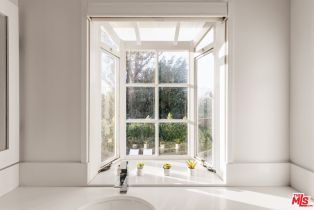 Single Family Residence, 12417 Mulholland dr, Beverly Hills, CA 90210 - 22