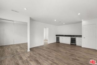 , 384 San Vicente blvd, West Hollywood , CA 90048 - 24