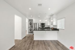 , 384 San Vicente blvd, West Hollywood , CA 90048 - 5