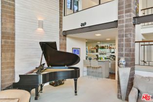 Single Family Residence, 3917 Murietta ave, Sherman Oaks, CA 91423 - 12