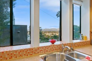 Single Family Residence, 3917 Murietta ave, Sherman Oaks, CA 91423 - 18