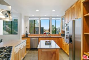 Single Family Residence, 3917 Murietta ave, Sherman Oaks, CA 91423 - 16