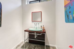 Single Family Residence, 3917 Murietta ave, Sherman Oaks, CA 91423 - 23