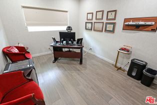 Single Family Residence, 18141 Green Meadow dr, Encino, CA 91316 - 39