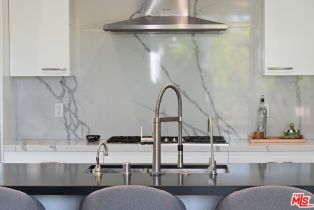 Single Family Residence, 18141 Green Meadow dr, Encino, CA 91316 - 10