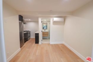 Single Family Residence, 5005 Catalon ave, Woodland Hills, CA 91364 - 36