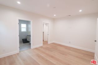 Single Family Residence, 5005 Catalon ave, Woodland Hills, CA 91364 - 47