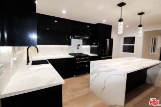 Single Family Residence, 5005 Catalon ave, Woodland Hills, CA 91364 - 20